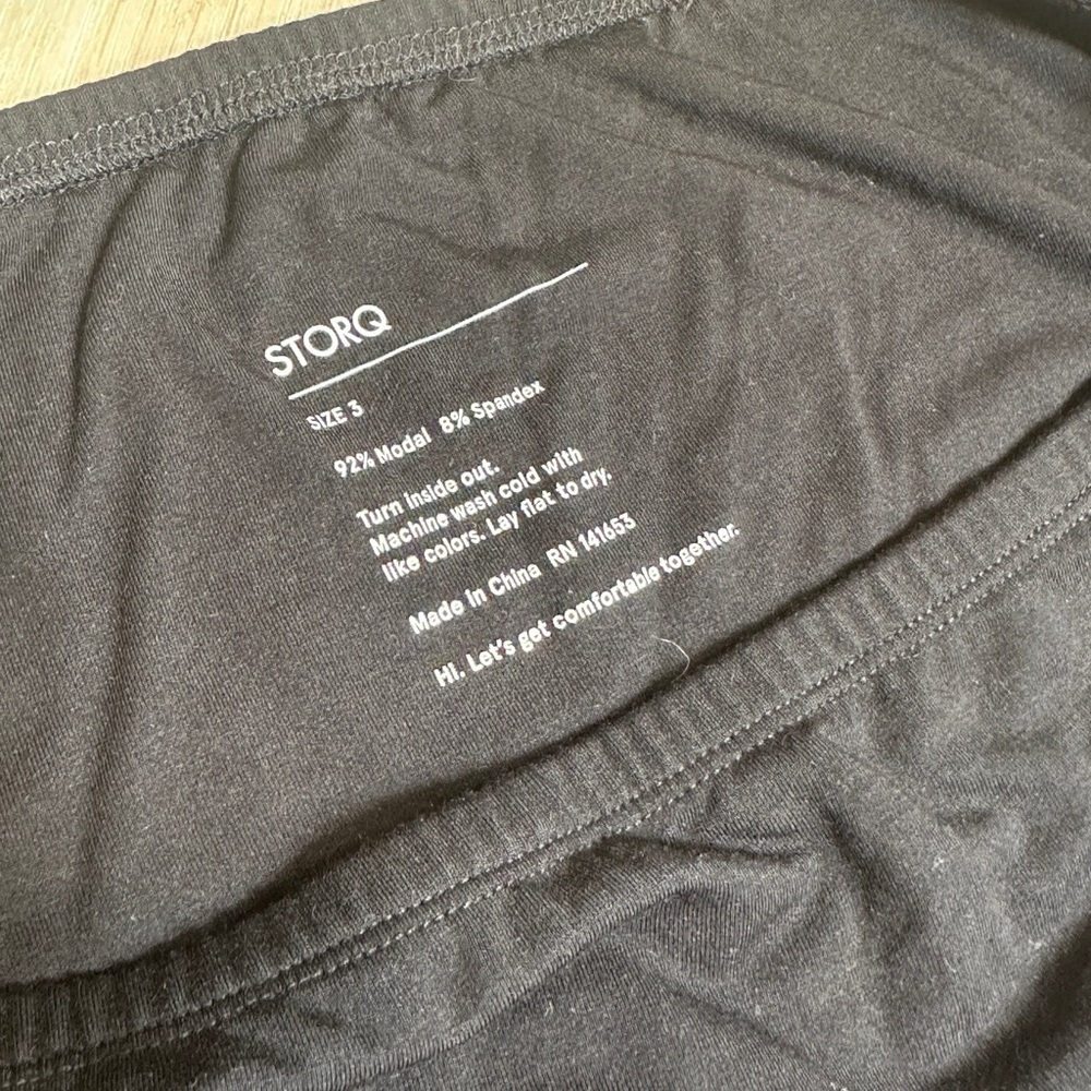 Storq Classic Pencil Skirt – Black – Size M – Maternity Friendly - Picture 3 of 3